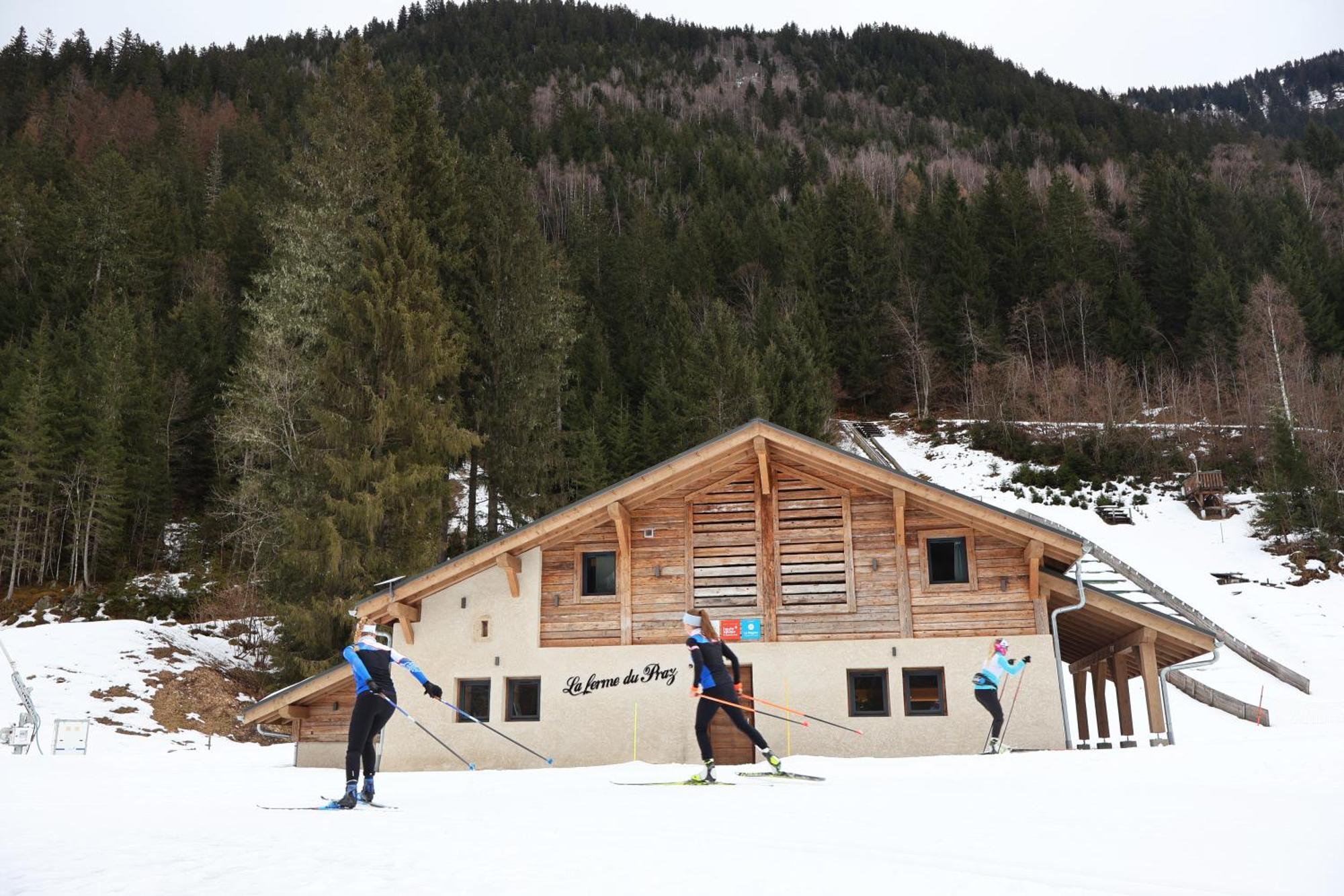 Готель La Ferme Du Praz Ле-Контамін-Монжуа Екстер'єр фото